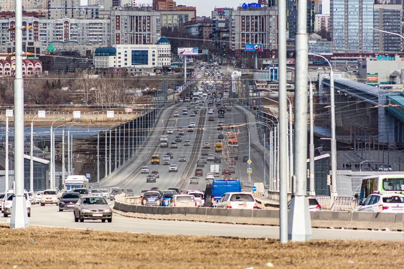 Капремонт Октябрьского моста в Новосибирске оценили в 2 млрд рублей