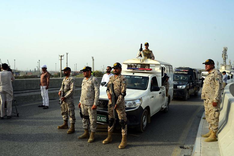 Индия обвинила Пакистан в нарушении перемирия через несколько часов после заявления Трампа