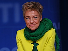 Обвинившая ГКЧП в перевороте журналистка вспомнила «известный жест» путчистам