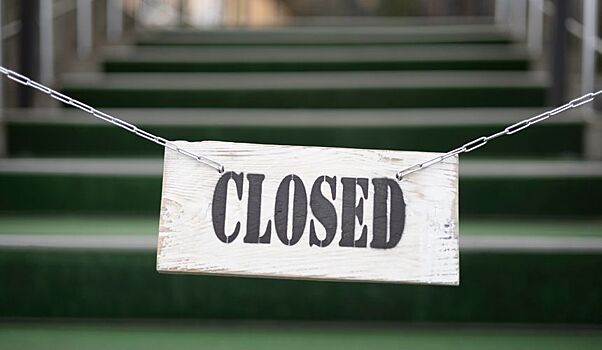 Туристов в Омане привезли в закрытый отель