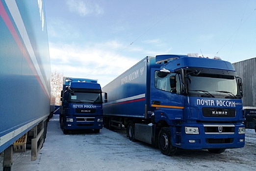 В Москве ограничено движение по трассе из-за загоревшегося грузовика «Почты России»