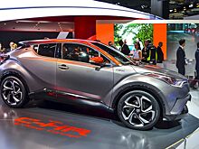 Toyota "зарядила" кроссовер C-HR