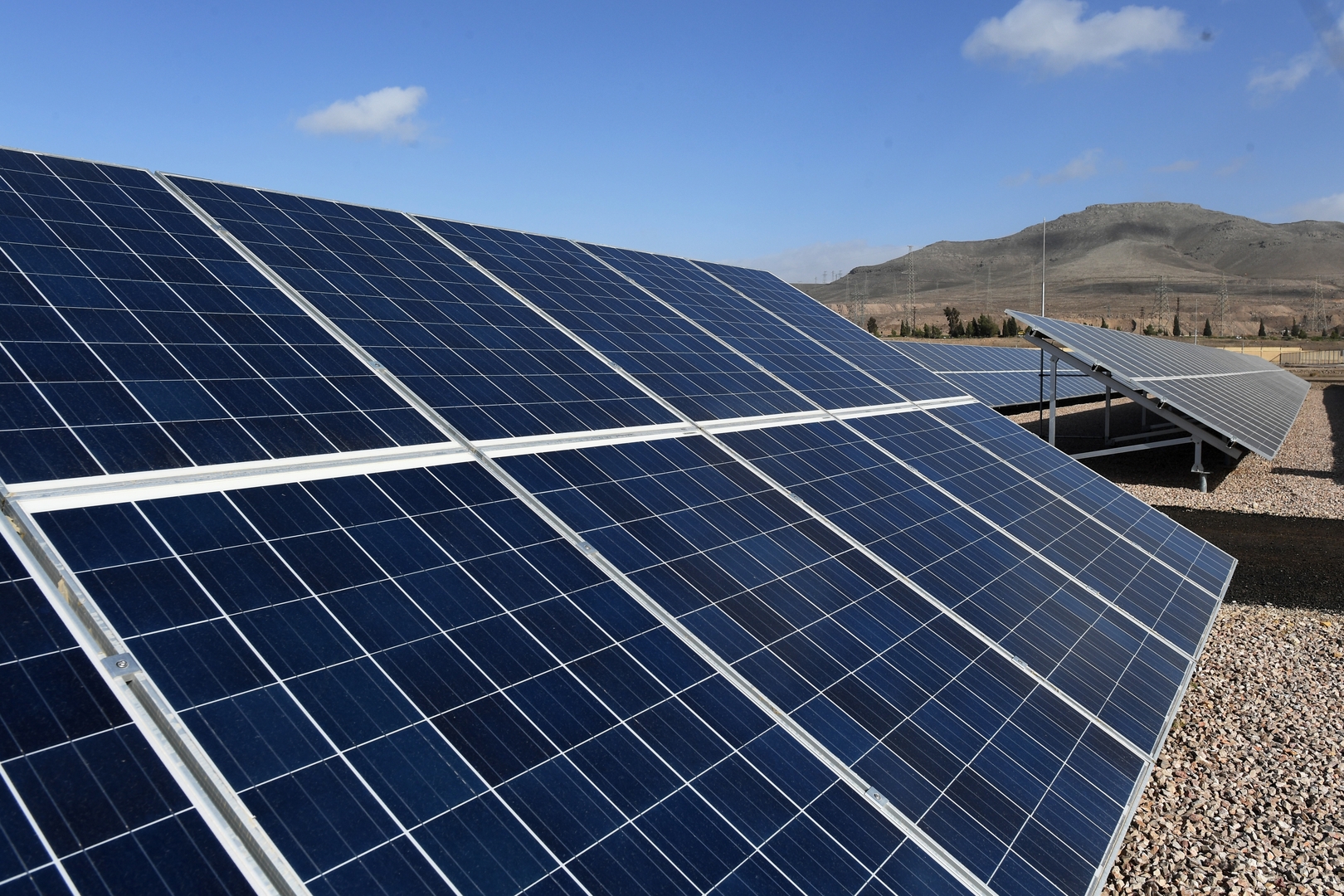 СМИ: в китайских солнечных панелях в США нашли устройства для шпионажа