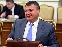 Сердюков в два раза повысил квартплату всем жильцам дома, кроме Васильевой