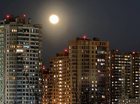 Шумный россиянин остался без жилья после иска от соседей