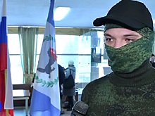 Трое добровольцев из Братска отправились в зону СВО, бойцов провожали родные и друзья
