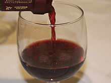 Красное вино поможет людям адаптироваться на Марсе