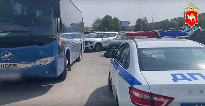 Пьяный водитель собирался везти детей в «Солнечную долину»