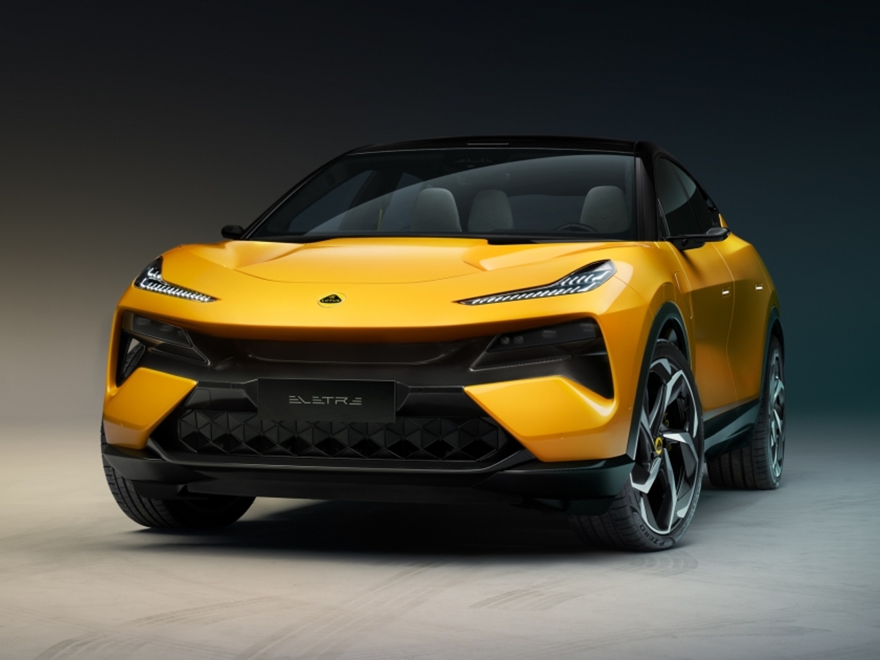 Lotus показал свой первый электрический кроссовер Eletre - Рамблер/авто