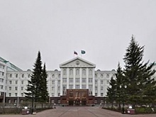 «Надо уйти от этой порочной практики». Депутаты просят Югру не вкладываться в «Корпорацию развития»