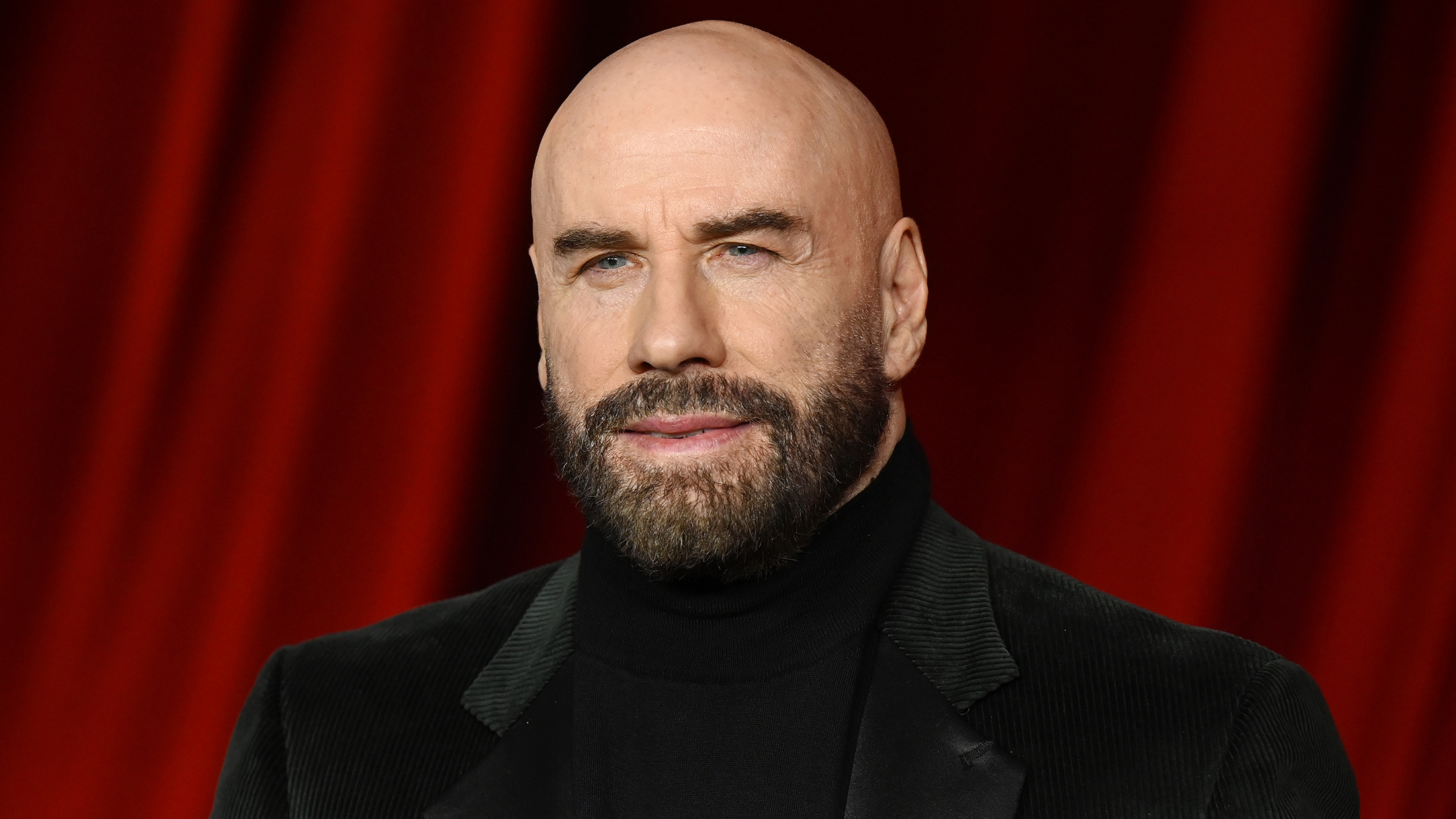 Режиссерский дебют Траволты и новая роль Безрукова — хорошие новости на неделю