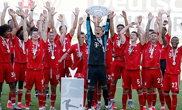 "Бавария" снова взяла "золотой дубль", хотя пол сезона валяла дурака! Почему так случилось, и когда в Германии поменяется чемпион?