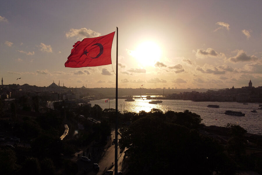 Эксперт рассказал об угрозе столкновения Турции и России в Черном море из-за Британии