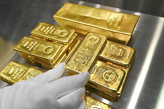 Предсказана реакция золота на переговоры Путина и Трампа