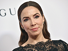 Актриса-комик попала в центр скандала за фразу «Счастливого Рождества»