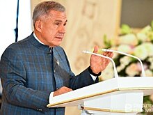 Рустам Минниханов присвоил звание "Предприятие трудовой доблести" двум татарстанским компаниям