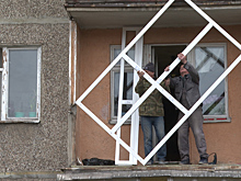 Областная прокуратура подарила фронтовику из Калининграда установку нового балкона