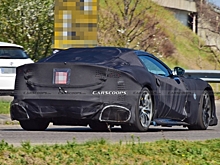 Обнародованы фото с тестов нового суперкара Ferrari 812