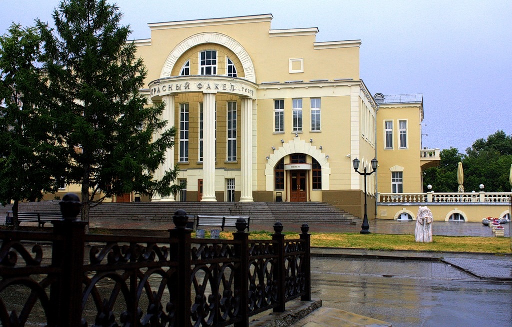 В Новосибирске отремонтируют театр «Красный факел» за 26 млн рублей