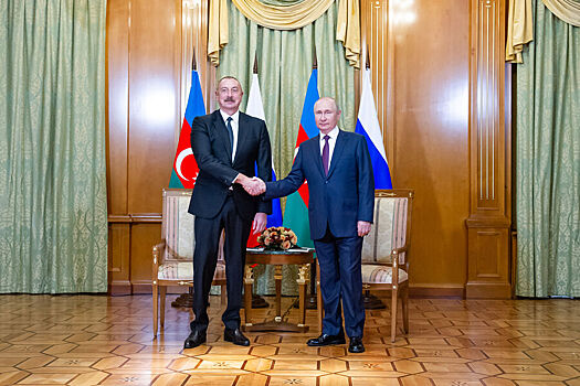 Алиев поблагодарил Путина за усилия Москвы в нормализации отношений Баку и Еревана