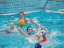 Ватерпольная «Уралочка» готовится к новому сезону