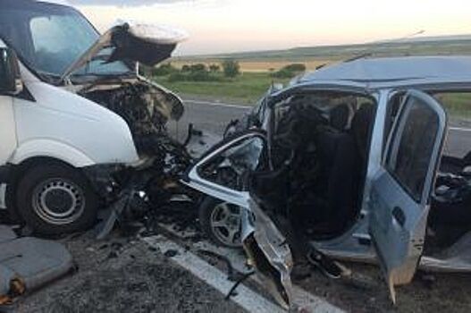 В Ставропольском крае шесть человек пострадали в ДТП с шестью автомобилями