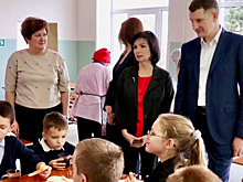 Глава Павлово-Посадского г.о. Денис Семенов проверил, чем кормят детей в школе №11