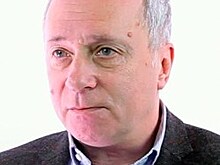 Выставка "Пора разобраться!" о взаимоотношениях художников и критиков открылась в Москве