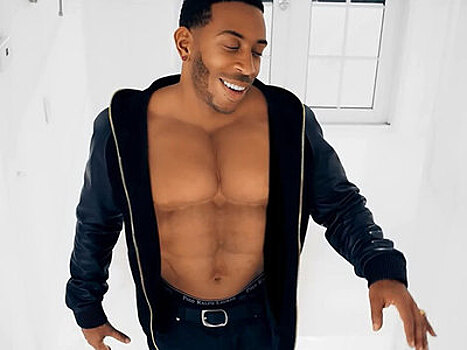 Нарисованные мускулы звезды "Форсажа" рассмешили соцсети