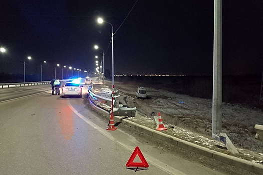 На трассе Тюмень-Ханты-Мансийск попал в ДТП автобус с детьми