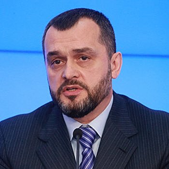 Экс-глава МВД Украины объяснил, почему все действия Зеленского незаконны