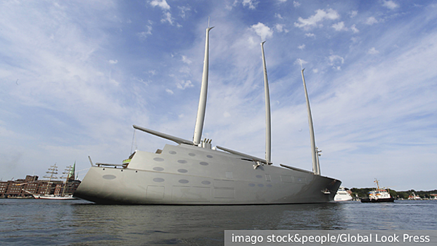 The Sun: Италия тратит миллионы на арестованную яхту российского бизнесмена
