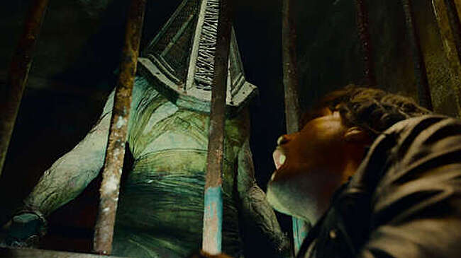 В кино вышел хоррор "Возвращение в Сайлент Хилл"