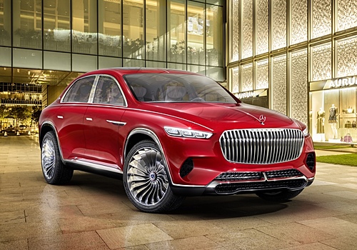 Кроссовер Mercedes-Maybach: четыре электромотора, голосовое управление и «золотые» кресла