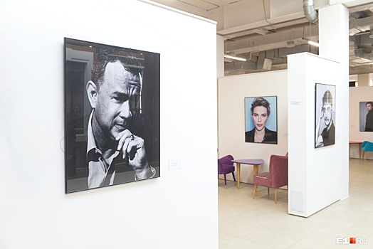 «Мечтаю сделать портрет Путина»: гуляем по выставке фотографа Джулии Робертс, Леди Гаги и Ди Каприо