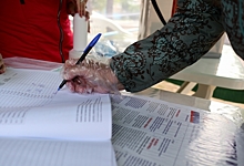 «Подписаться можно за разные партии одновременно»: в Омске стартовал сбор подписей в поддержку ...