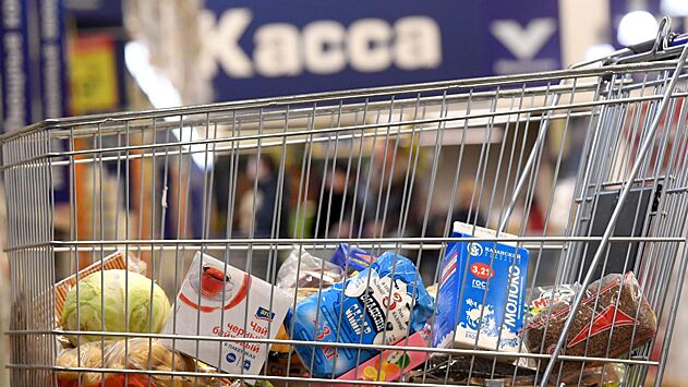 Недельная дефляция в России в августе замедлилась до 0,08%