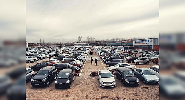 Рынок автомобилей с пробегом в Москве упал на 46%, а Ford Focus вернул себе лидерство