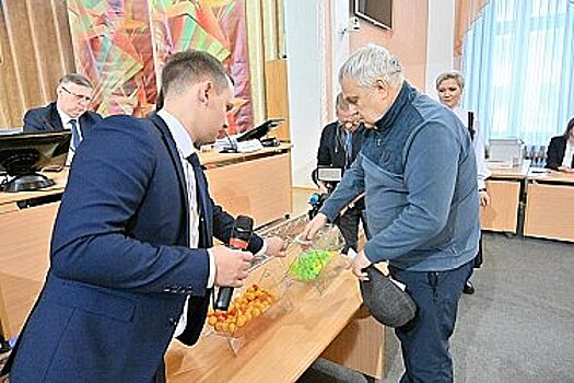 Расселение аварийного жилья в Хабаровске: семьи получают новые квартиры