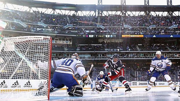 Winter Classic в Нью-Йорке, «Вегас» в огне, Василевский и Кучеров лучшие в НХЛ