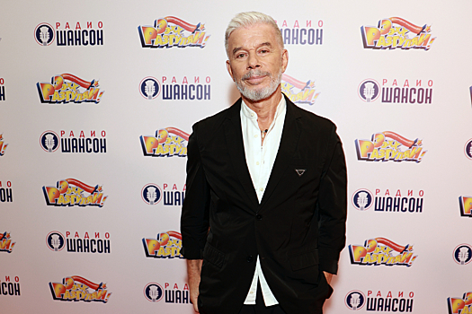 Разные комнаты с женой и штурвал на балконе: сколько стоит дом Олега Газманова