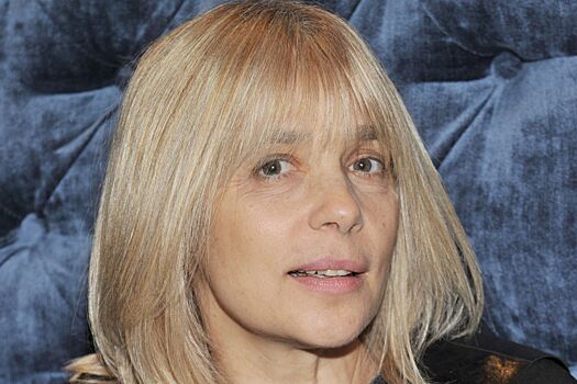 Юная и растерянная: старшая дочь Глаголевой поделилась редким фото с мамой