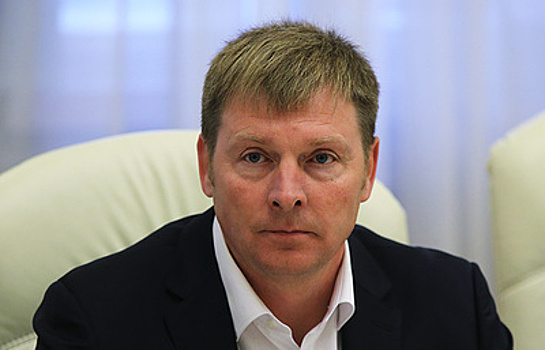 Зубков: организаторы предолимпийской недели в Пхенчхане не смогли сделать быстрый лед