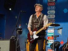 Шахрин вспомнил, как известный музыкант подшофе гонял по участку свою супругу