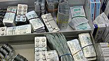 "Лекарств нет, а деньги на счету": Аксенов требует ответа за льготные препараты