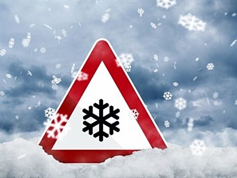 ГИБДД признало дорожную ситуацию в Оренбурге небезопасной из-за снега