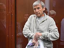 Обвиняемому в хищении 400 миллионов рублей главе «Военторга» продлили арест