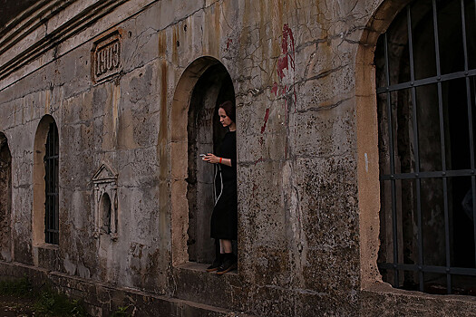 Проводник для молодёжи и загрузка нейронной сети: что даёт Метадрама - Рецензия