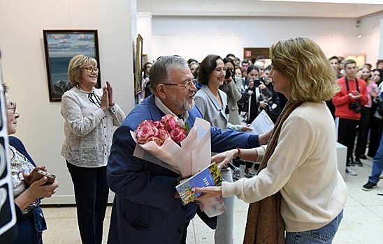 В Твери открылась выставка живописи «Лики России»