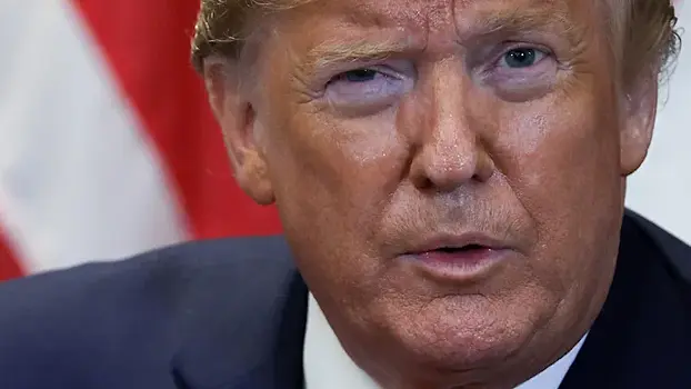 Импичмент поможет Трампу остаться на второй срок?